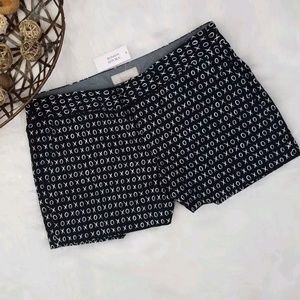New Banana Republic XO black & white shorts